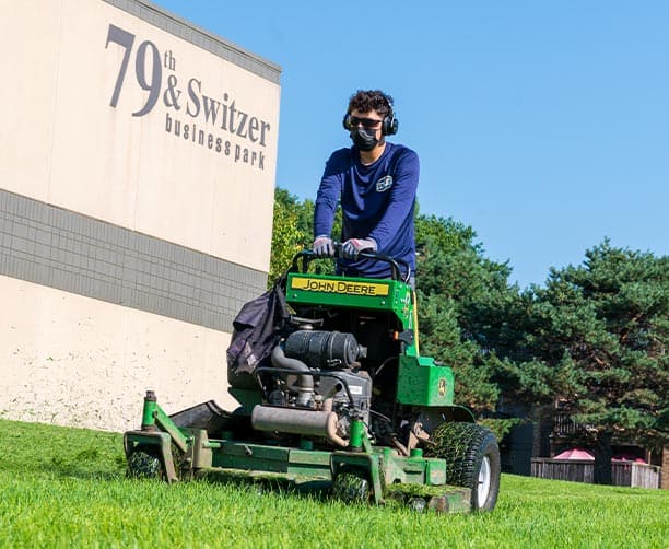 Hacienda Heights Local Lawn Mowing Services thumbnail